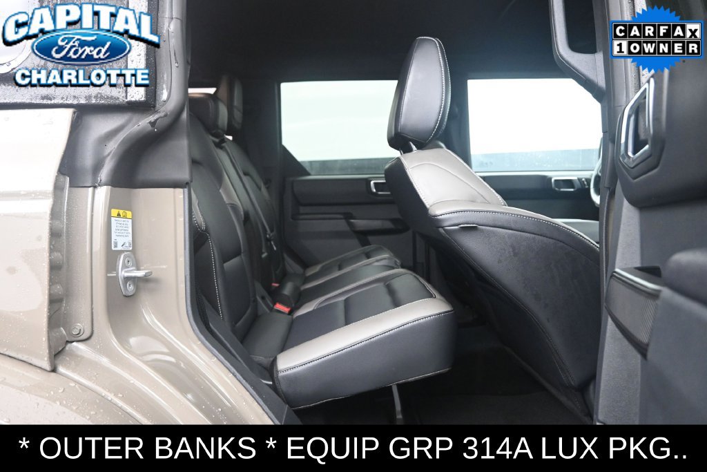 Used 2025 Ford Bronco Outer Banks AWD/4WD image 12