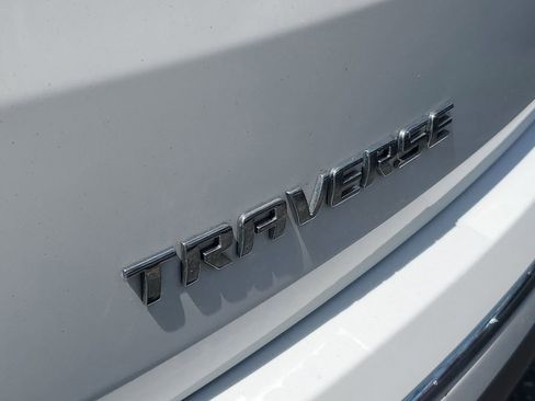 Used 2023 Chevrolet Traverse Premier w/ LPO, Floor Liner Package FWD image 6