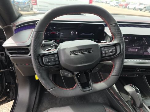 Used 2024 Dodge Charger Daytona R/T w/ Plus Group AWD/4WD image 5