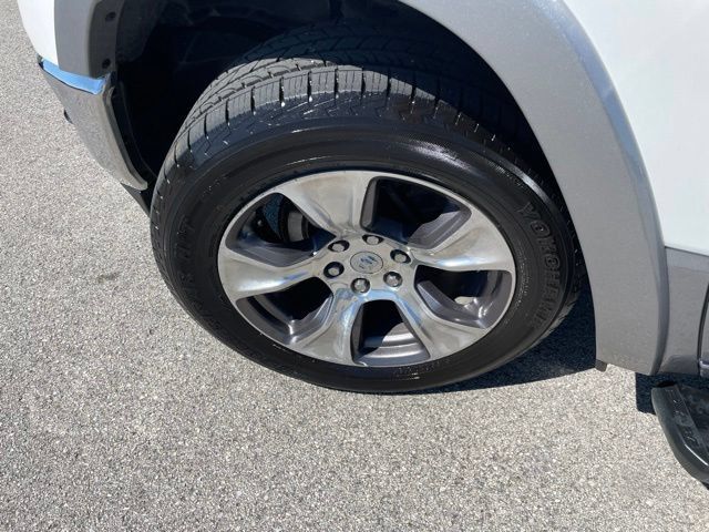 Used 2020 RAM 1500 Laramie AWD/4WD image 18