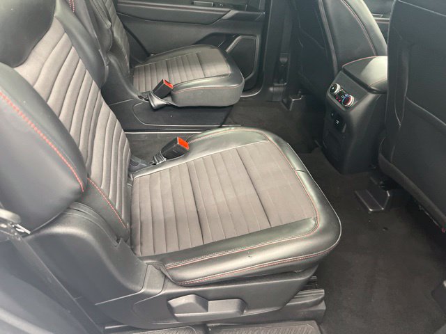 Used 2025 Ford Explorer ST-Line w/ Premium Package AWD/4WD image 22