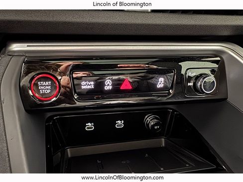 Used 2025 Audi SQ5 Prestige w/ Prestige Package AWD/4WD image 62