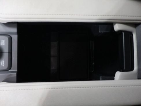 Certified 2024 Toyota Grand Highlander XLE image 34