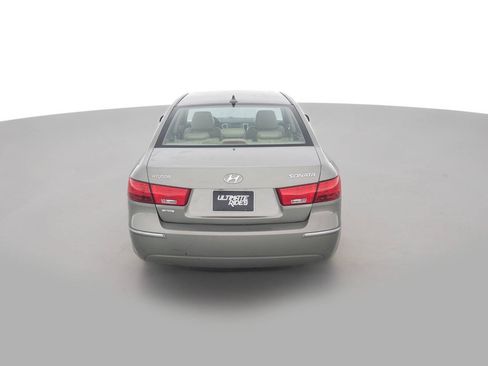 Used 2010 Hyundai Sonata Limited FWD image 6