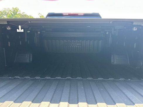 New 2026 GMC Sierra 1500 Elevation w/ Elevation Select Package AWD/4WD image 19