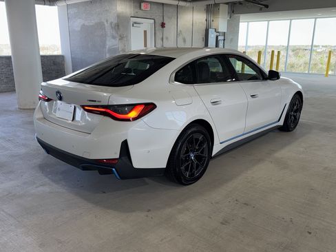 Certified 2024 BMW i4 xDrive40i image 8