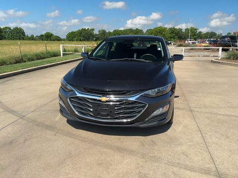 Certified 2023 Chevrolet Malibu LT image 3