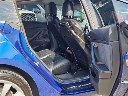 Used 2019 Tesla Model 3 RWD image 14