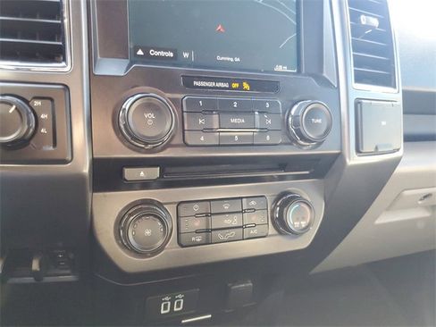 Used 2018 Ford F150 XLT w/ Equipment Group 302A Luxury image 29