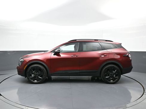 Certified 2025 Kia Sportage X-Line w/ Premium Package AWD/4WD image 9