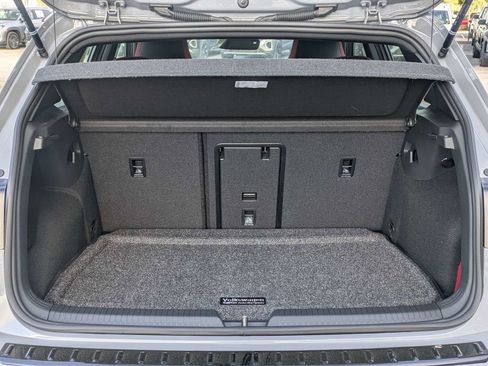 Certified 2026 Volkswagen GTI SE FWD image 13