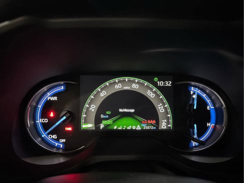 Certified 2025 Toyota RAV4 LE image 10