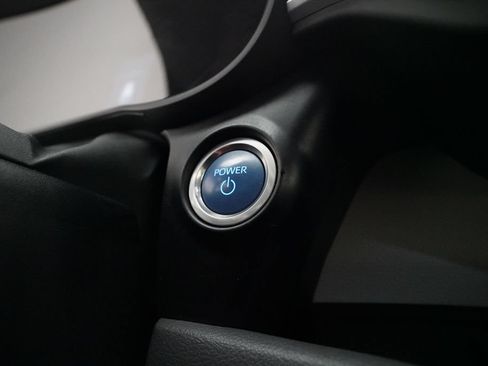 Used 2023 Toyota Sienna LE FWD image 30