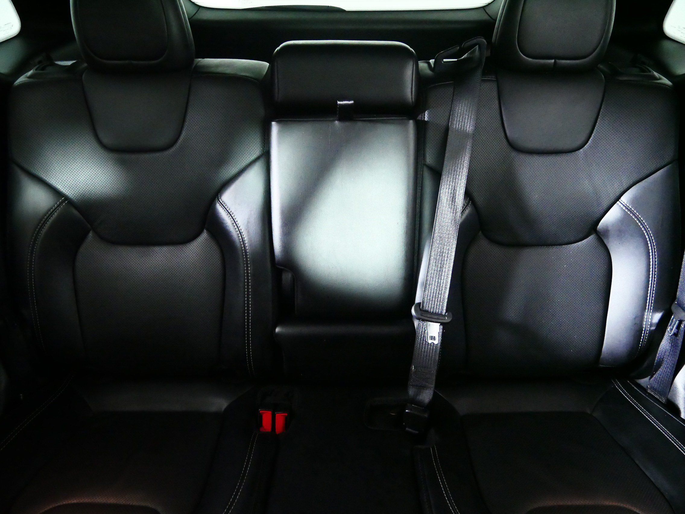 Used 2021 Jeep Cherokee Latitude Lux 80th Anniv w/ Quick Order Package 26U 80TH AWD/4WD image 13