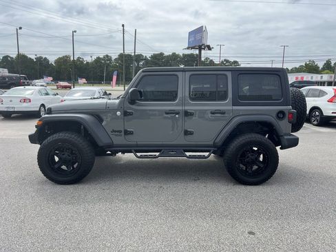 Used 2021 Jeep Wrangler Unlimited Sport image 6