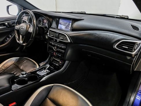 Used 2019 INFINITI QX30 Sport w/ Leather Package image 15