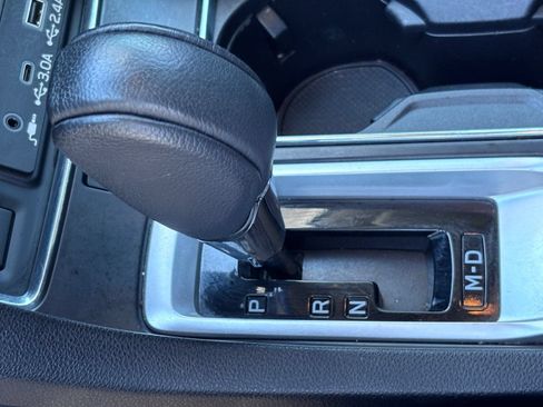 Used 2023 Subaru Ascent Limited w/ Technology Package AWD/4WD image 32