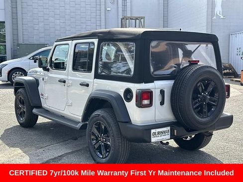 Used 2021 Jeep Wrangler Unlimited Sport AWD/4WD image 5