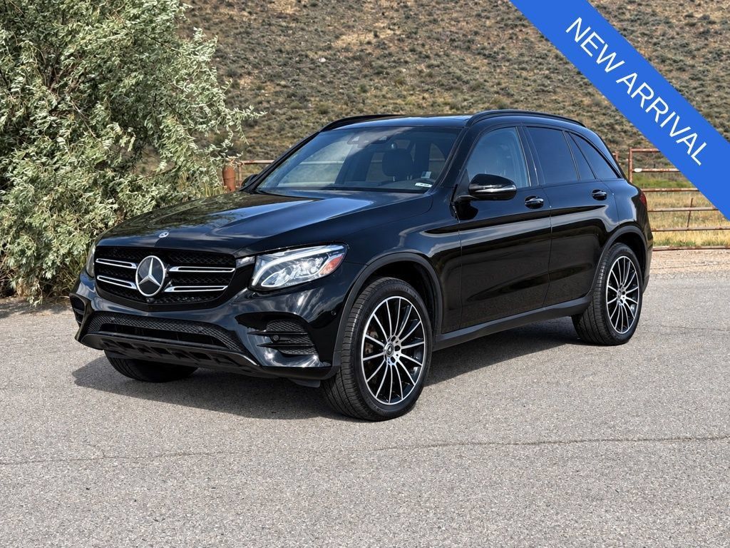 Used 2019 Mercedes-Benz GLC 300 4MATIC image 1