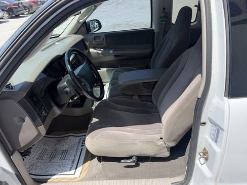 Used 2001 Dodge Dakota 2WD Club Cab image 9