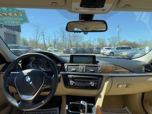 Used 2015 BMW 328i xDrive Sedan w/ Premium Package image 15