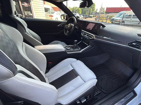 Used 2024 BMW M4 Coupe w/ Executive Package RWD image 22