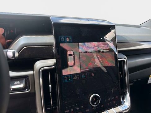 New 2026 GMC Yukon Elevation image 24