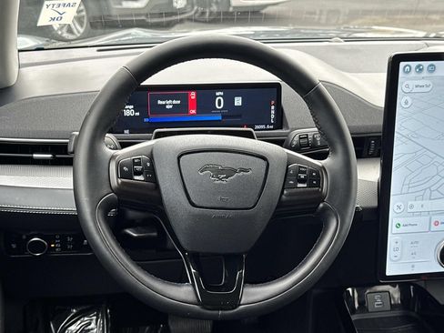 Used 2023 Ford Mustang Mach-E Select RWD image 7