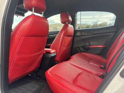 Used 2019 Honda Civic Sport image 17