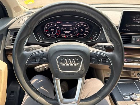 Used 2018 Audi Q5 Prestige w/ Prestige Package AWD/4WD image 16