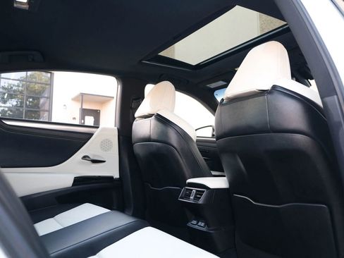 Used 2023 Lexus ES 350 F Sport image 29