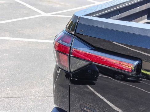 Certified 2023 Hyundai Santa Cruz SEL FWD image 8
