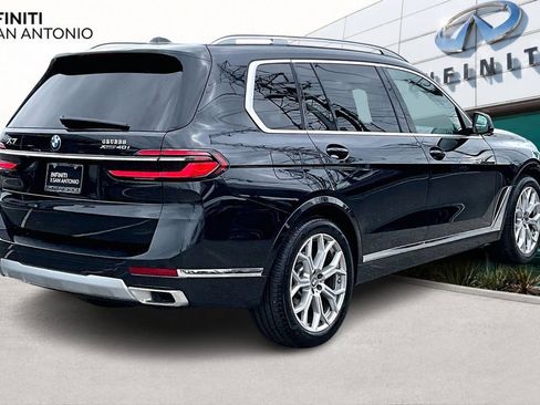 Used 2025 BMW X7 xDrive40i w/ Climate Comfort Package AWD/4WD image 2