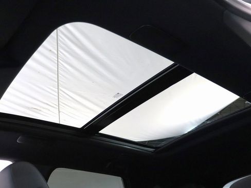 Used 2024 Acura ZDX A-Spec image 24