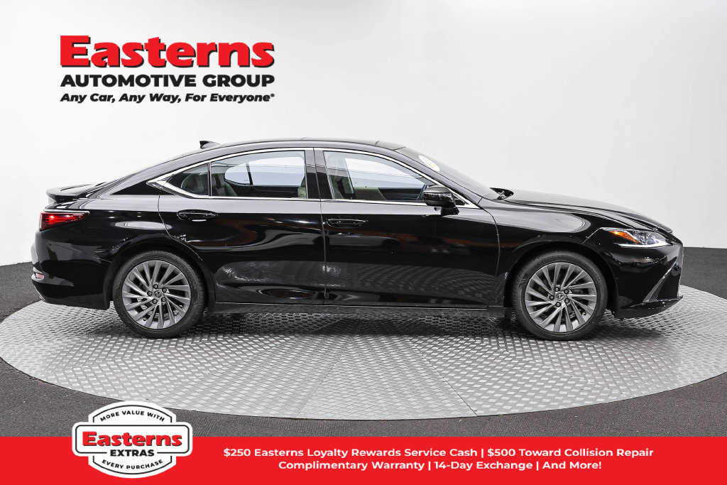 Used 2020 Lexus ES 350 w/ Accessory Package FWD image 5