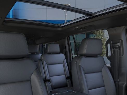 New 2026 Chevrolet Suburban Z71 AWD/4WD image 24