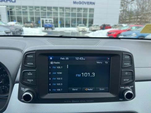 Used 2021 Hyundai Kona SEL Plus image 11