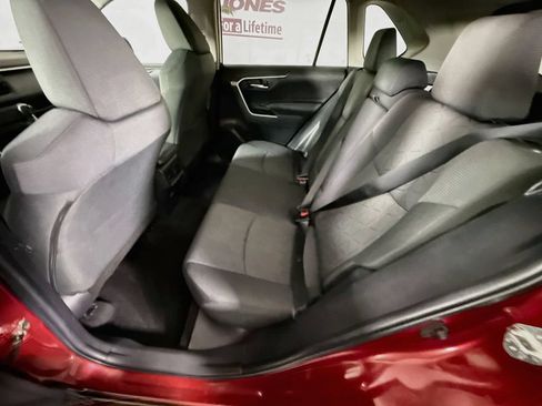 Certified 2022 Toyota RAV4 XLE AWD/4WD image 26