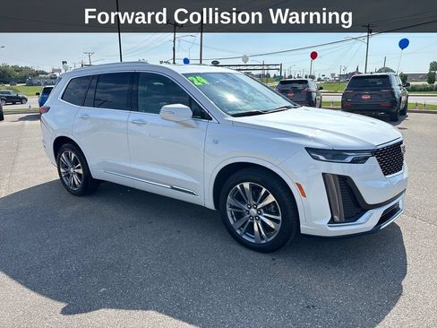 Used 2024 Cadillac XT6 Premium Luxury AWD/4WD image 9