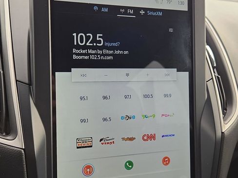 Used 2023 Ford Edge SEL image 25