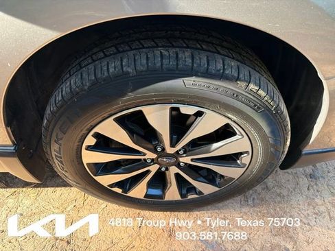 Used 2016 Subaru Outback 2.5i Limited AWD/4WD image 14