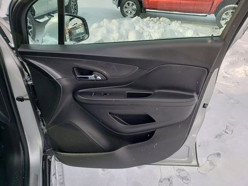 Used 2018 Buick Encore Sport Touring w/ Safety Package image 18