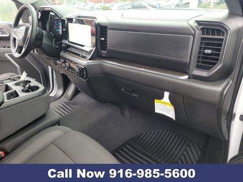 New 2025 Chevrolet Silverado 1500 LT w/ Convenience Package II image 32