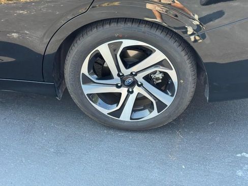 Used 2021 Subaru Legacy Limited AWD/4WD image 9