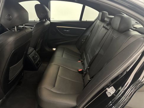 Used 2018 BMW 330i Sedan RWD image 16