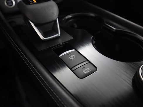 Used 2023 Nissan Rogue SL w/ SL Premium Package image 56