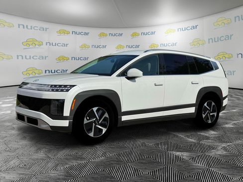 New 2026 Hyundai Ioniq 9 SE image 2