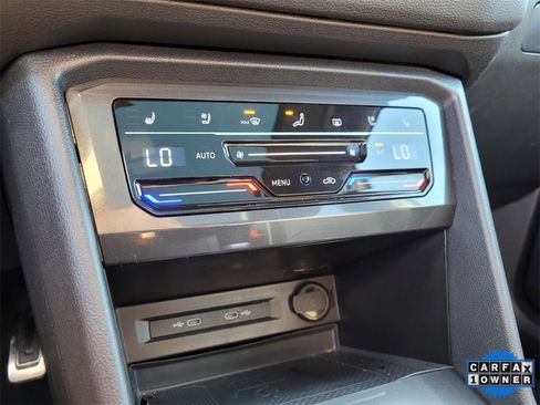 Used 2022 Volkswagen Tiguan SEL R-Line image 28