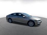 Used 2024 Chevrolet Malibu LT image 2