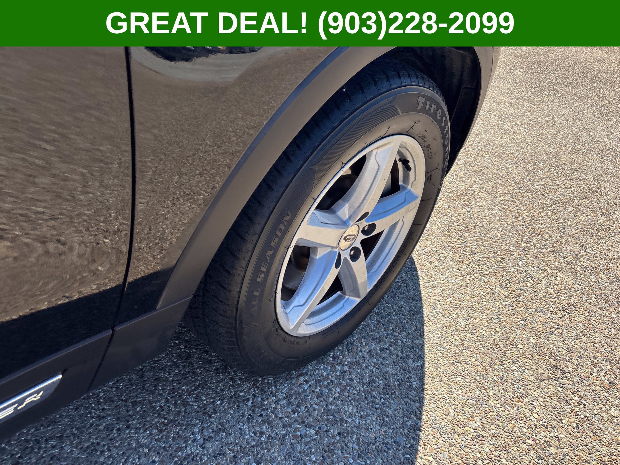 Used 2018 Ford Explorer XLT FWD image 15